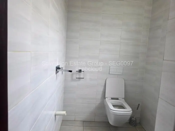 4 Bedroom House for Sale in Borrowdale, Harare