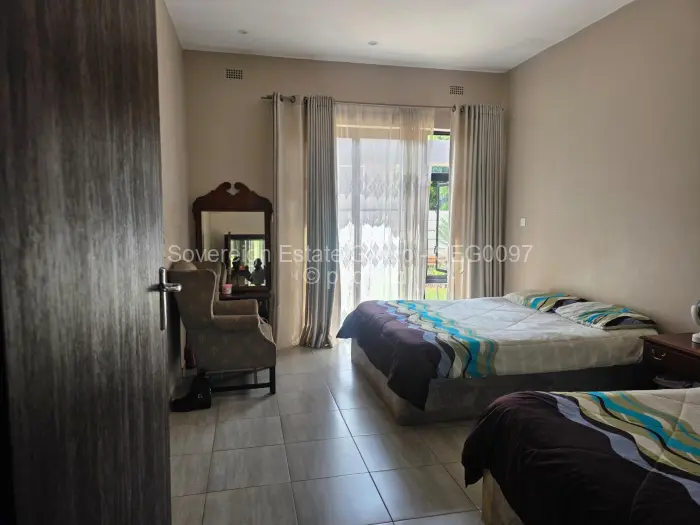 4 Bedroom House for Sale in Borrowdale, Harare