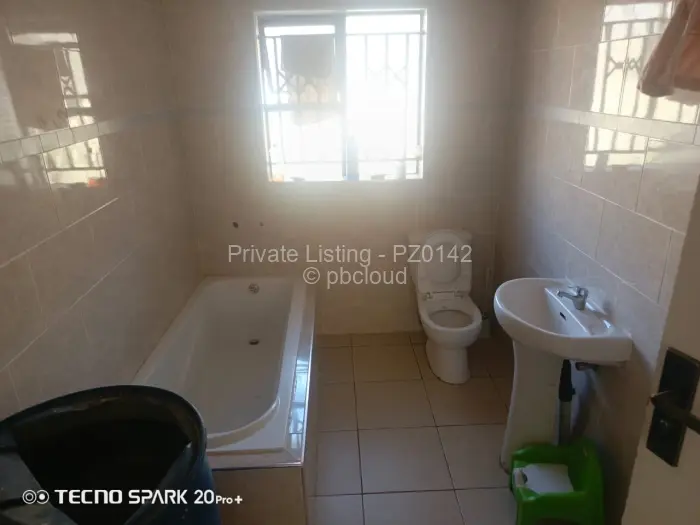 4 Bedroom House for Sale in Madokero Estates, Harare