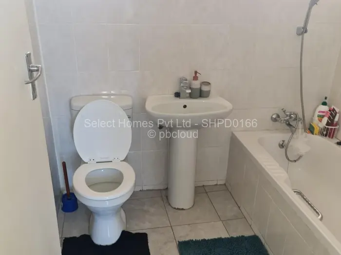 Flat/Apartment for Sale in Avenues, Harare