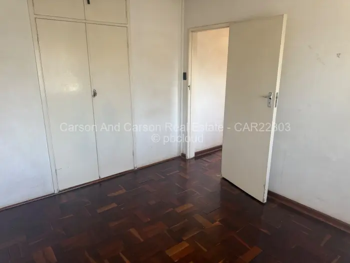 3 Bedroom Cottage/Garden Flat for Sale in Eastlea, Harare