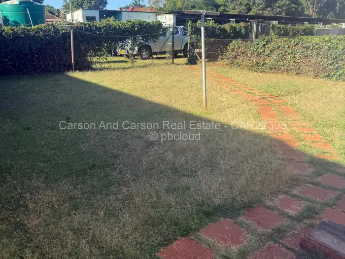 3 Bedroom Cottage/Garden Flat for Sale in Eastlea, Harare