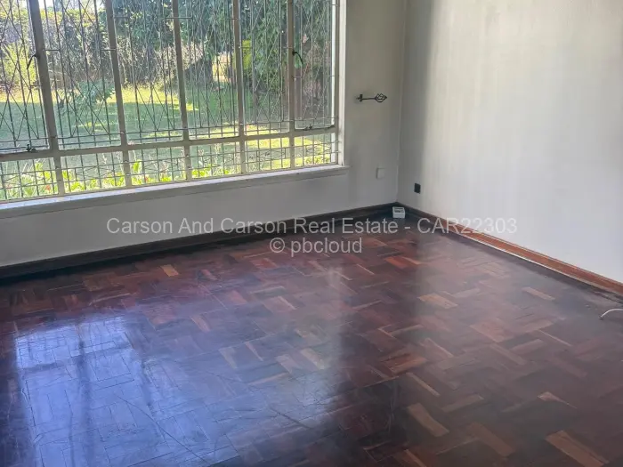 3 Bedroom Cottage/Garden Flat for Sale in Eastlea, Harare