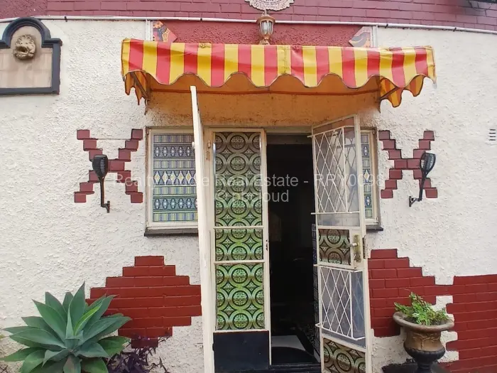 3 Bedroom Cottage/Garden Flat for Sale in Harare City Centre, Harare