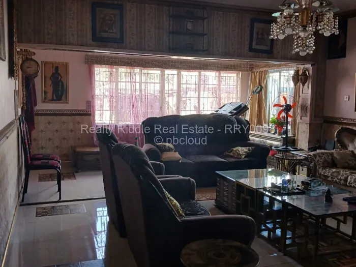 3 Bedroom Cottage/Garden Flat for Sale in Harare City Centre, Harare