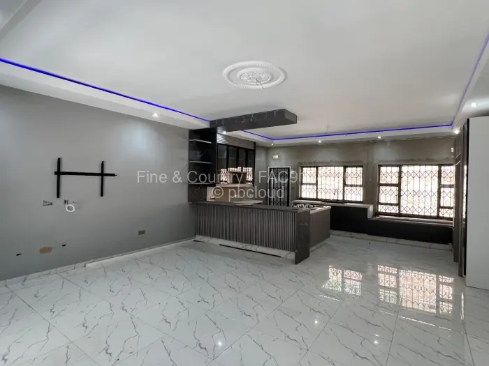 Townhouse/Cluster to Rent in Glen Lorne