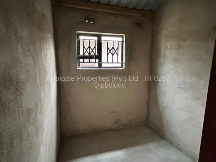 3 Bedroom House for Sale in Cowdray Park, Bulawayo