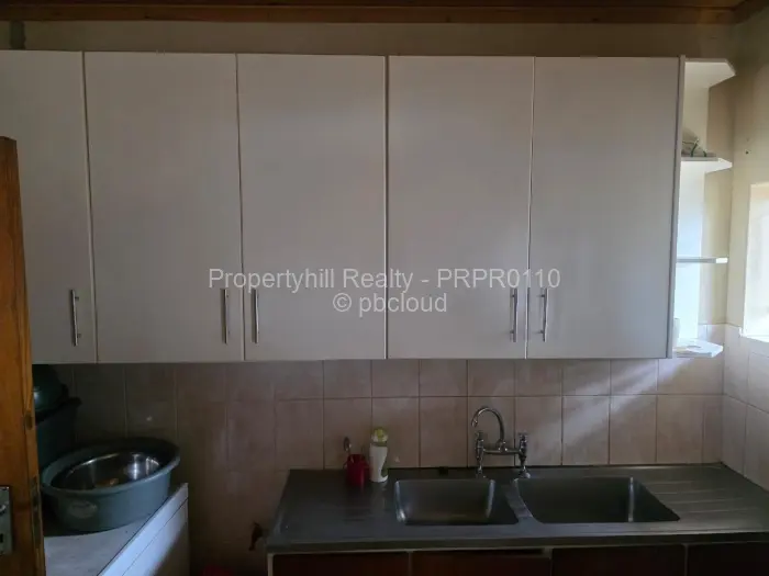 2 Bedroom House for Sale in Manningdale, Bulawayo