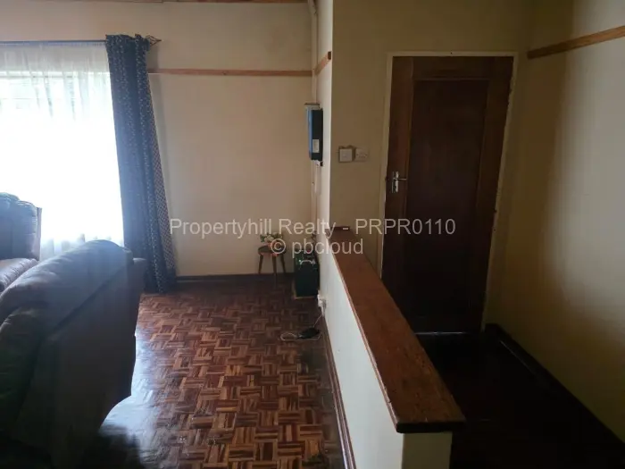 2 Bedroom House for Sale in Manningdale, Bulawayo