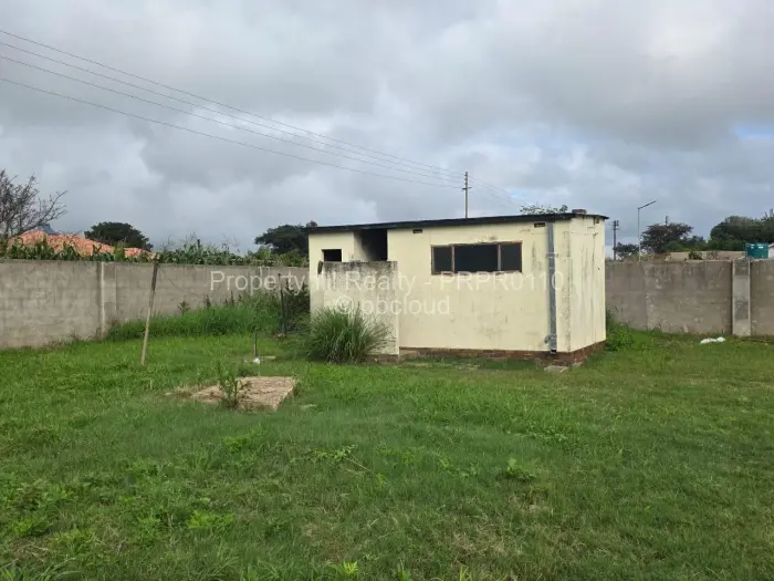 2 Bedroom House for Sale in Manningdale, Bulawayo