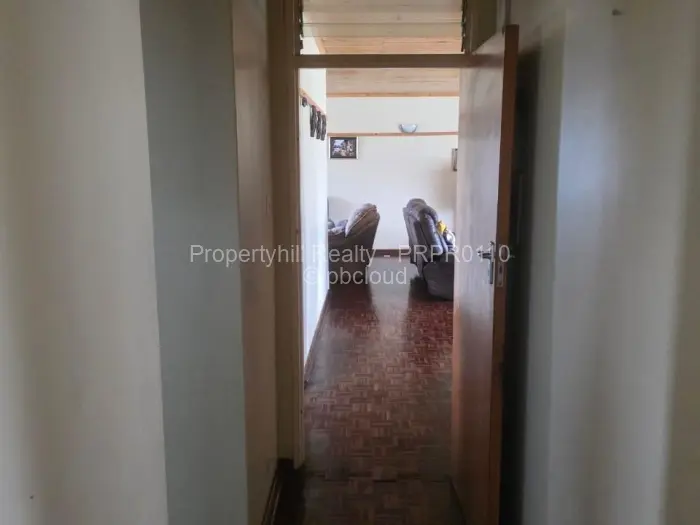 2 Bedroom House for Sale in Manningdale, Bulawayo