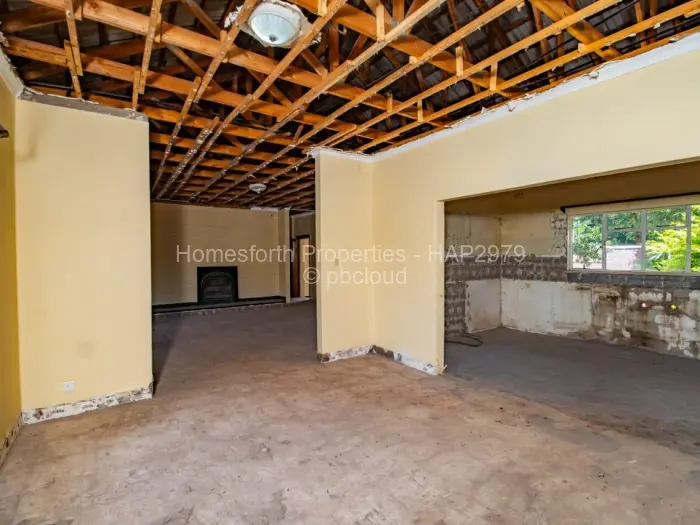 4 Bedroom House for Sale in Borrowdale, Harare