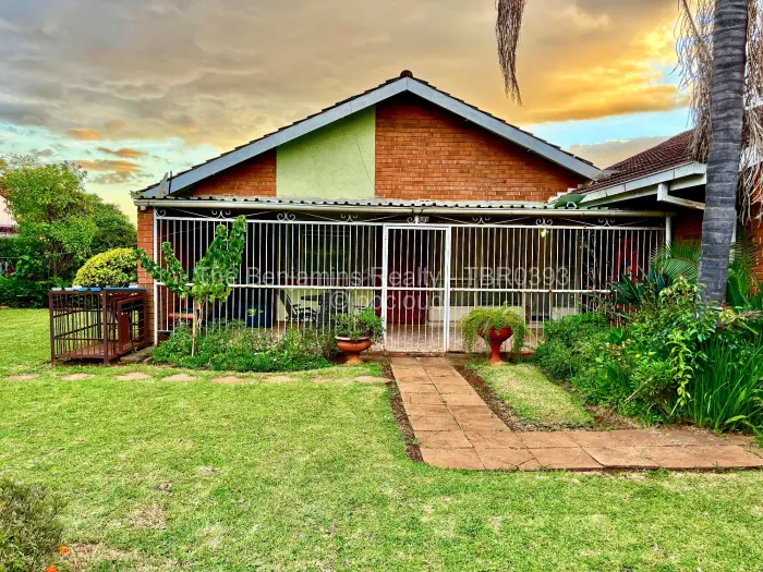 2 Bedroom Cottage/Garden Flat to Rent in Avondale West, Harare