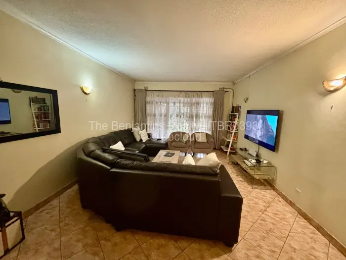 2 Bedroom Cottage/Garden Flat to Rent in Avondale West, Harare