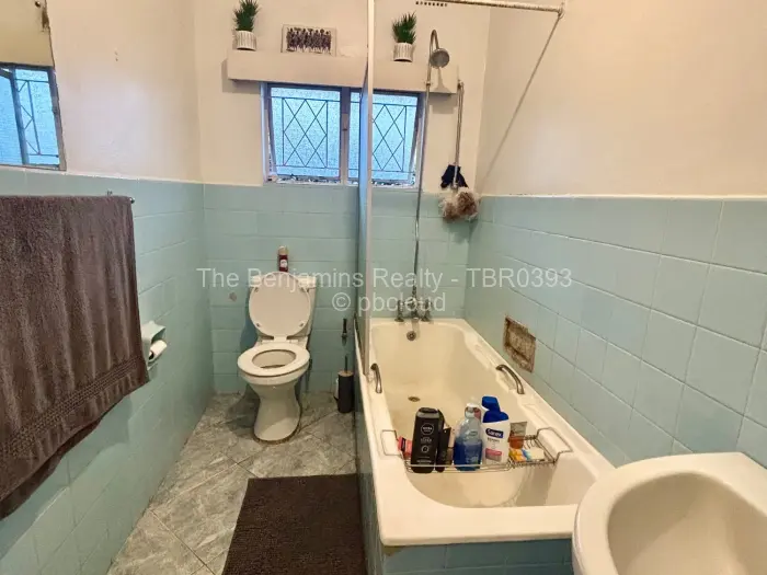 2 Bedroom Cottage/Garden Flat to Rent in Avondale West, Harare