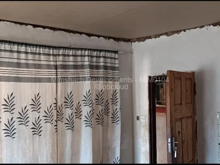 4 Bedroom House for Sale in Glen View, Harare