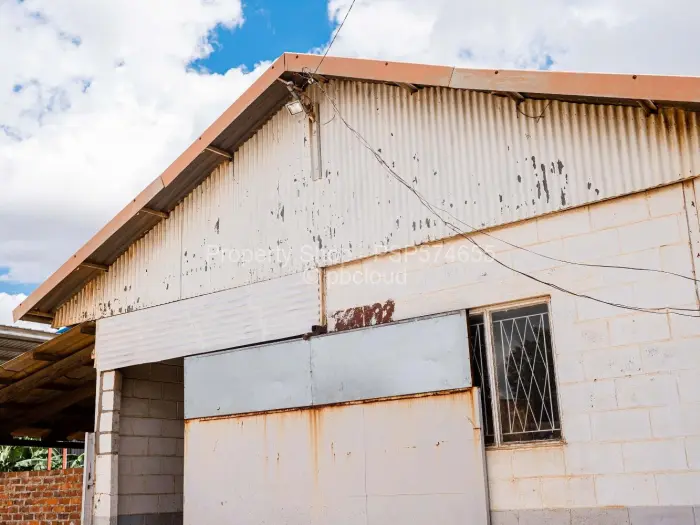 Warehouse/Industrial for Sale in Bluff Hill, Harare