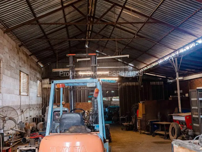 Warehouse/Industrial for Sale in Bluff Hill, Harare