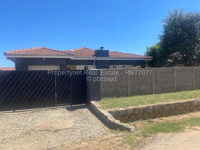 4 Bedroom House for Sale in Zimre Park, Harare