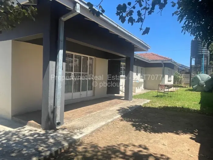 4 Bedroom House for Sale in Zimre Park, Harare