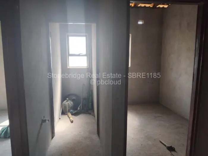 4 Bedroom House for Sale in Hopeville, Bulawayo