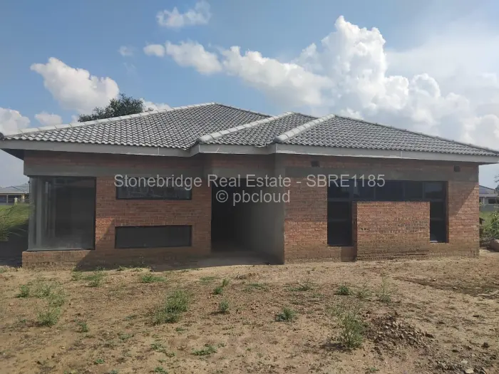 4 Bedroom House for Sale in Hopeville, Bulawayo