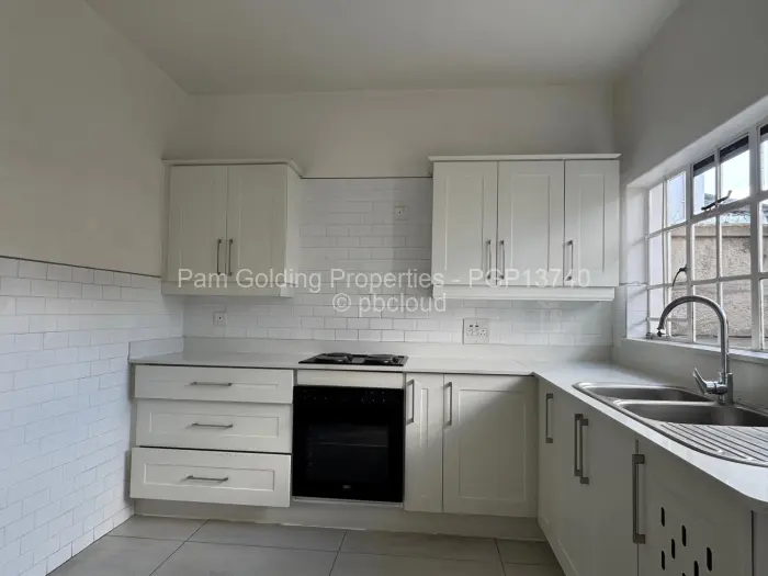 Townhouse/Cluster to Rent in Avenues