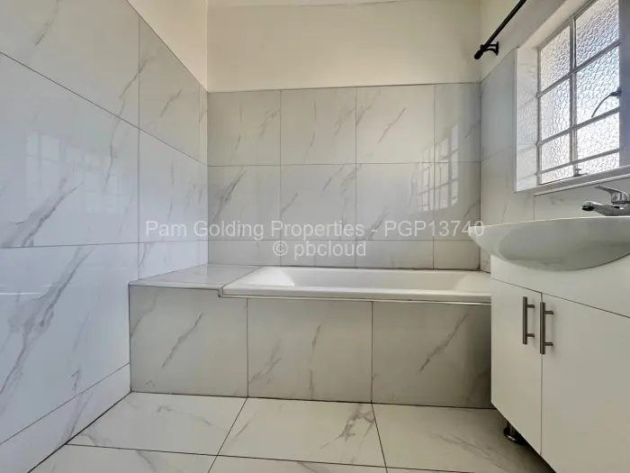 Townhouse/Cluster to Rent in Avenues