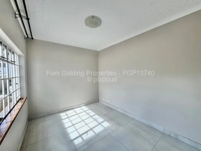 Townhouse/Cluster to Rent in Avenues