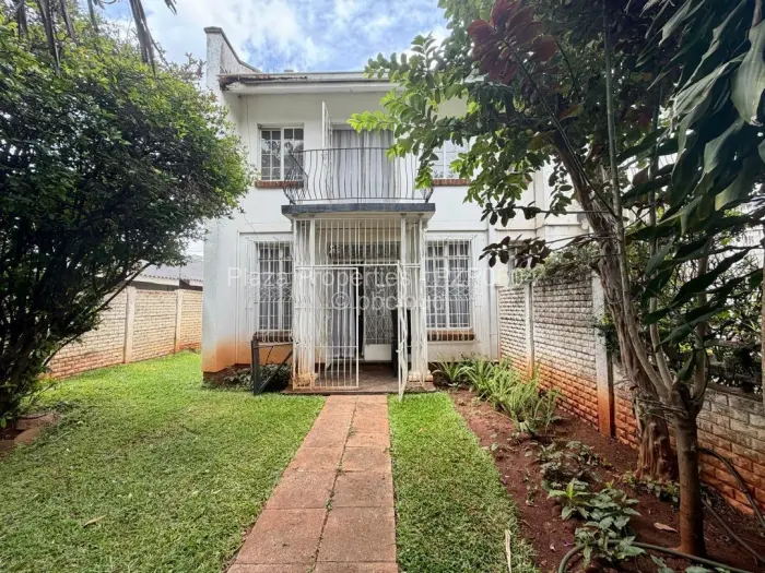 2 Bedroom Cottage/Garden Flat for Sale in Avenues, Harare