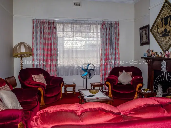 4 Bedroom House for Sale in Bulawayo City Centre, Bulawayo