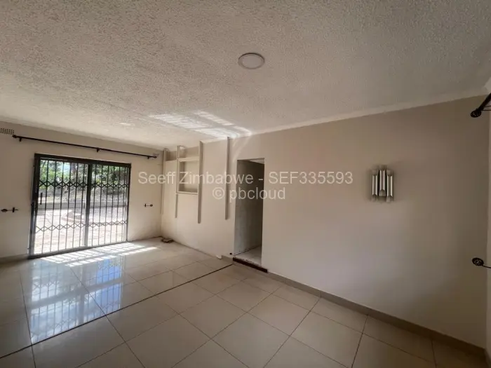 6 Bedroom House to Rent in Greendale