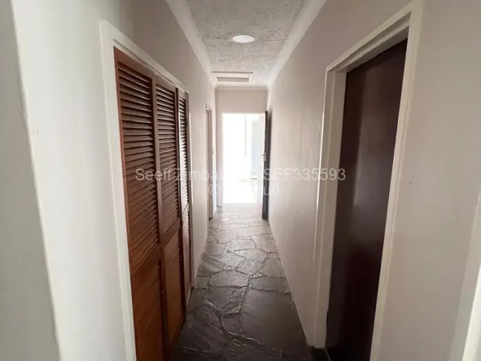 6 Bedroom House to Rent in Greendale