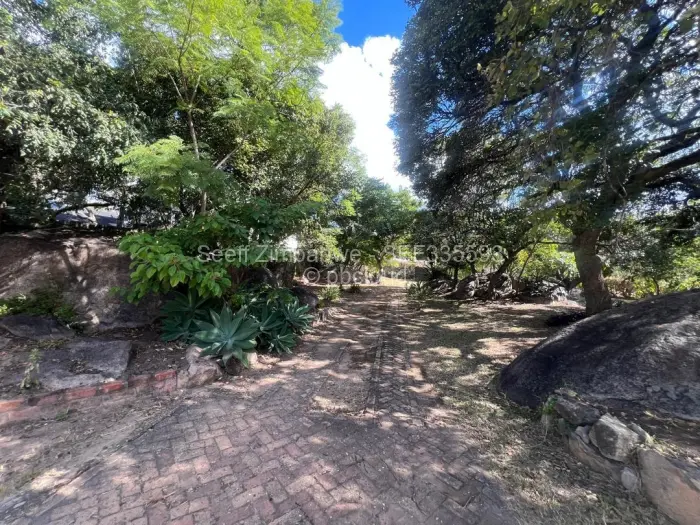 6 Bedroom House to Rent in Greendale