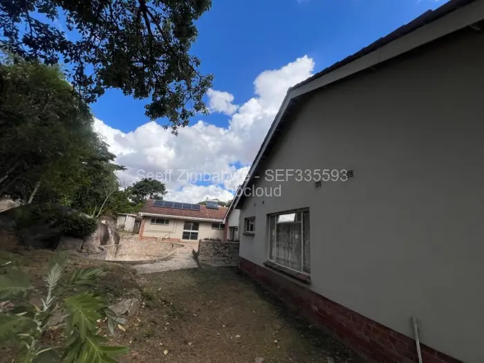 6 Bedroom House to Rent in Greendale