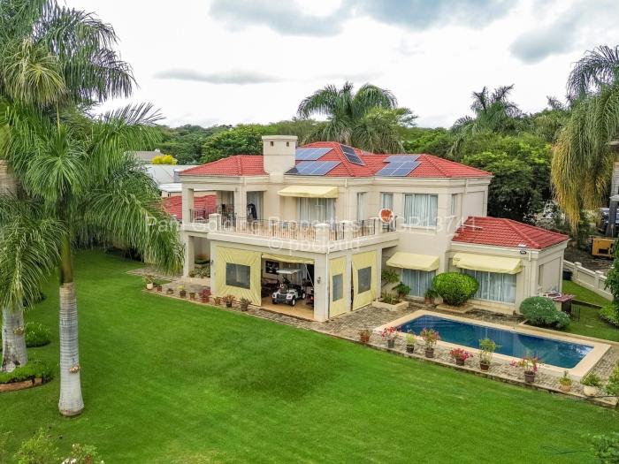 4 Bedroom House for Sale in Borrowdale Brooke, Harare