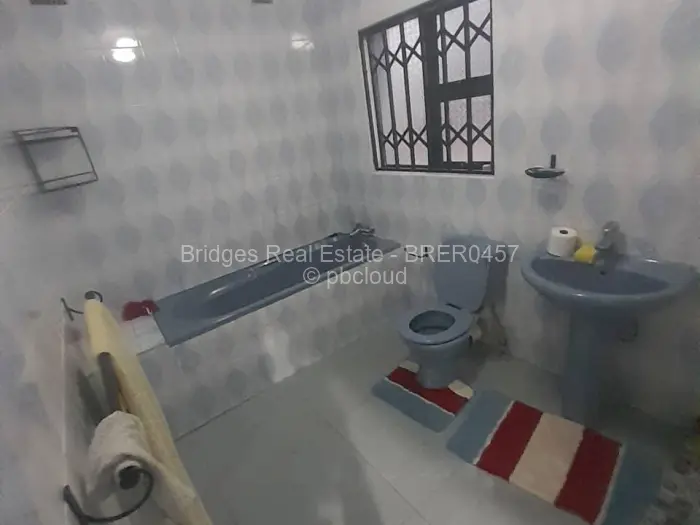 3 Bedroom House to Rent in Rockview