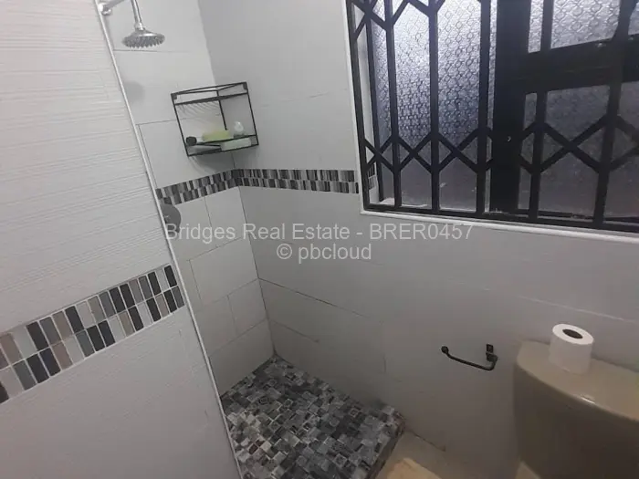 3 Bedroom House to Rent in Rockview