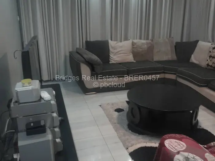 3 Bedroom House to Rent in Rockview