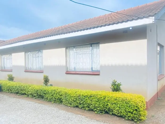 4 Bedroom House to Rent in Marlborough