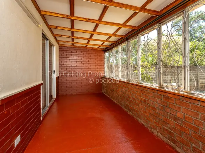 2 Bedroom Cottage/Garden Flat to Rent in Highlands, Harare