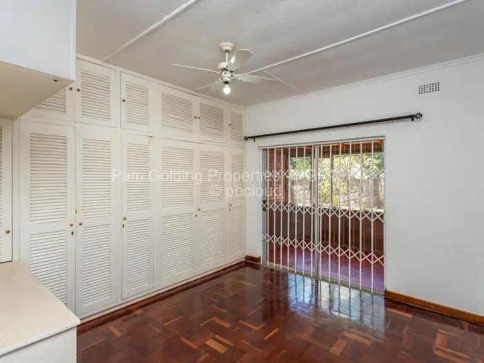 2 Bedroom Cottage/Garden Flat to Rent in Highlands, Harare