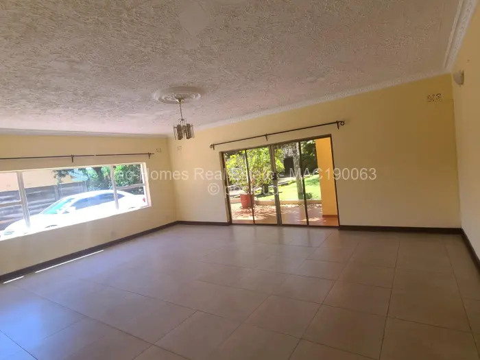 5 Bedroom House to Rent in Borrowdale West