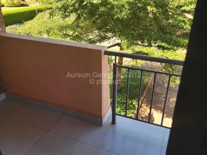 Townhouse/Cluster to Rent in Vainona, Harare