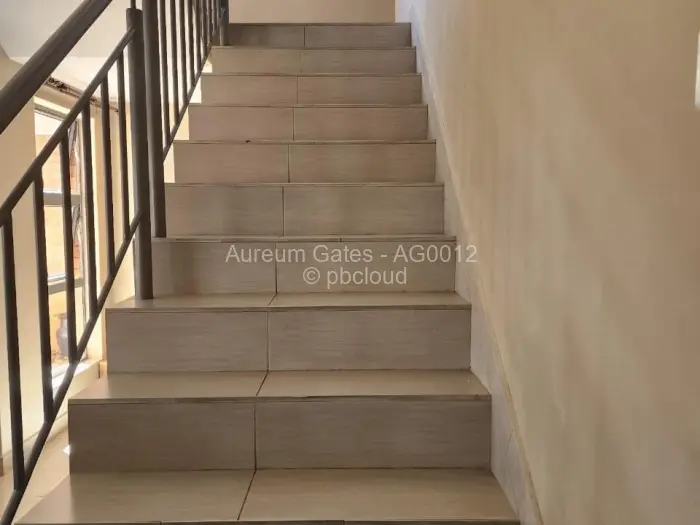 Townhouse/Cluster to Rent in Vainona, Harare