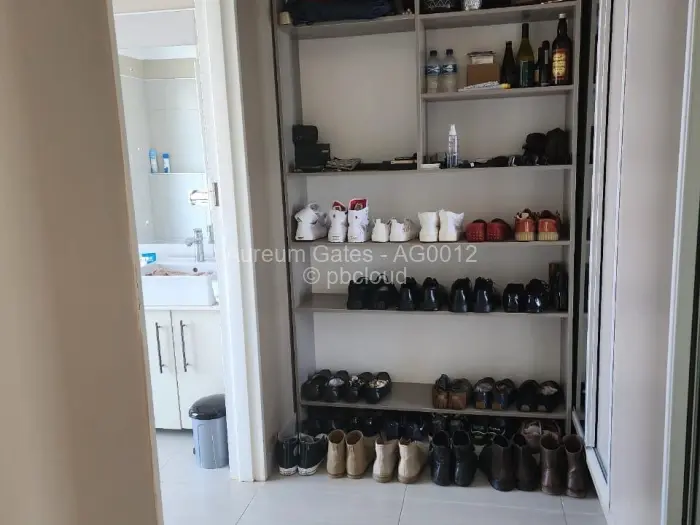 Townhouse/Cluster to Rent in Vainona, Harare