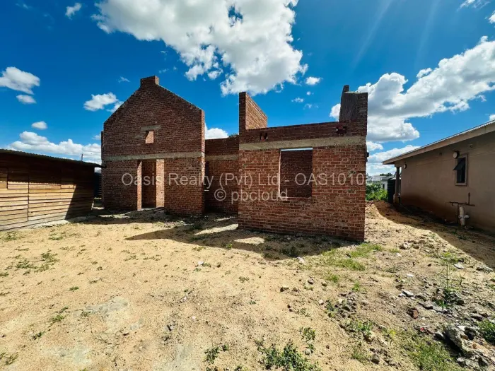 3 Bedroom House for Sale in Arlington, Harare