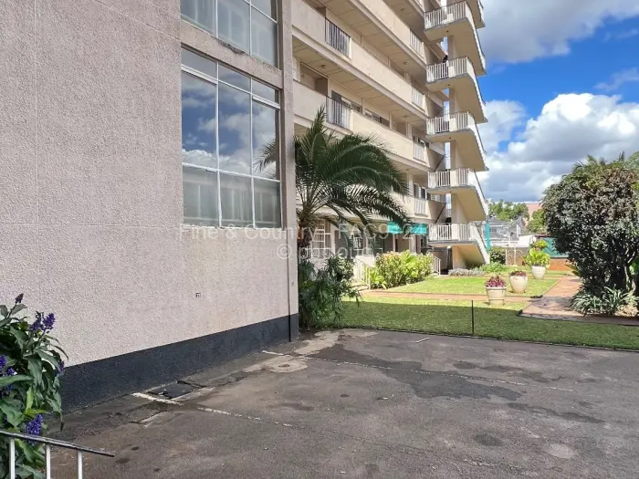Flat/Apartment for Sale in Avenues, Harare