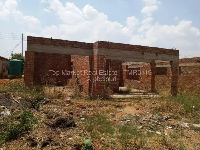 4 Bedroom House for Sale in Budiriro, Harare