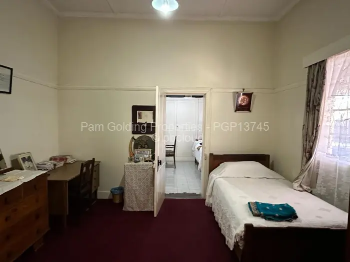 4 Bedroom House for Sale in Bulawayo City Centre, Bulawayo